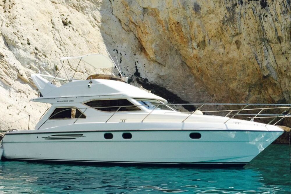 Weekly & Daily Cruises in Kyllini, Zakynthos, Kefalonia and Ithaca! - Image 3