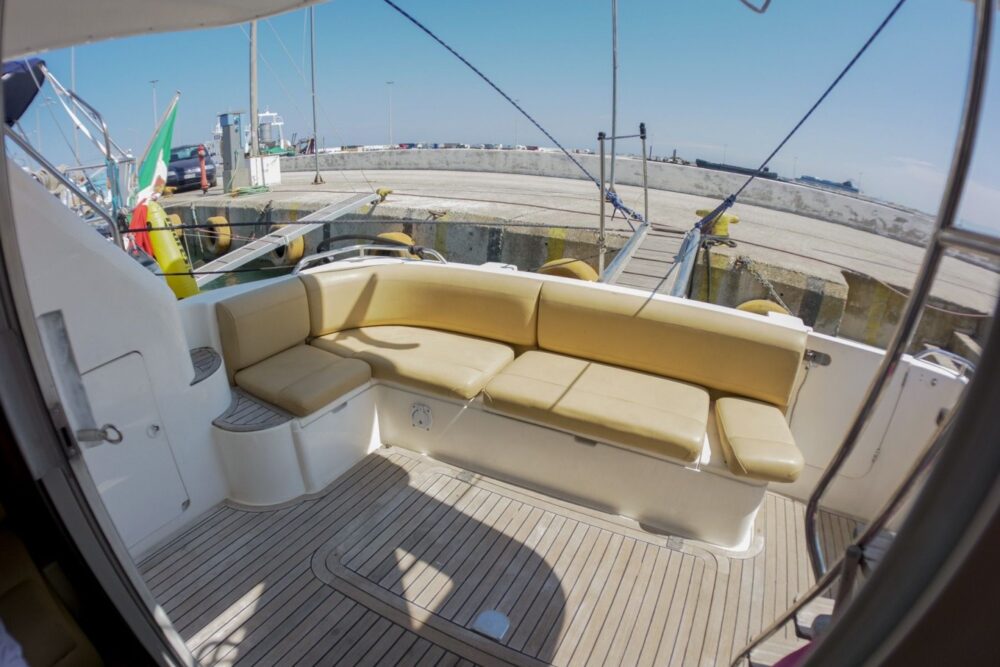 Weekly & Daily Cruises in Kyllini, Zakynthos, Kefalonia and Ithaca! - Image 11