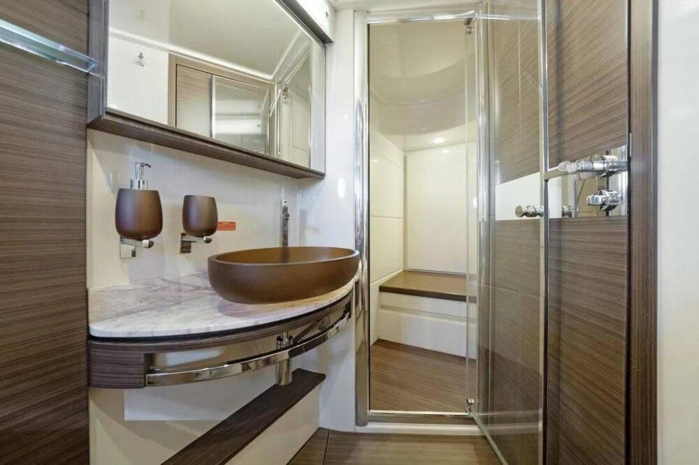 Motor Yachts Azimut 60 Fly - Imagen 2
