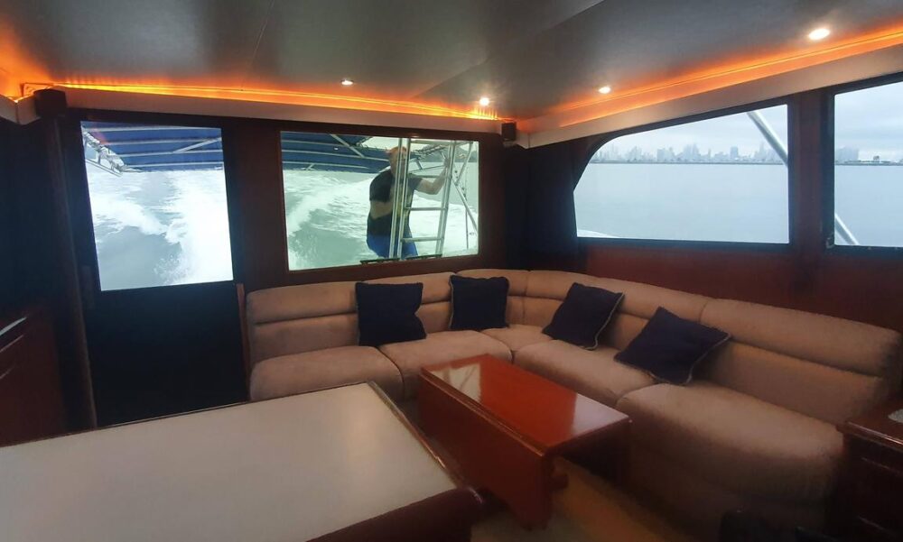 Fishing charter in a 46' private yacht Panama City, Panama - Image 27