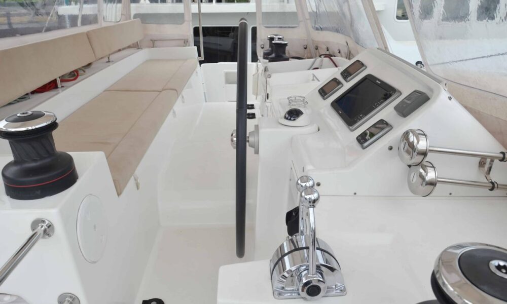Lagoon 450 Memorable Cruising Experience in Singapore Strait! - Image 9