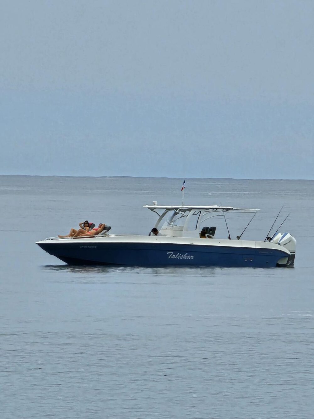 Todomar 38' Boat Fishing Charter in Panama City - Private Tours for 15 Passengers - Image 31