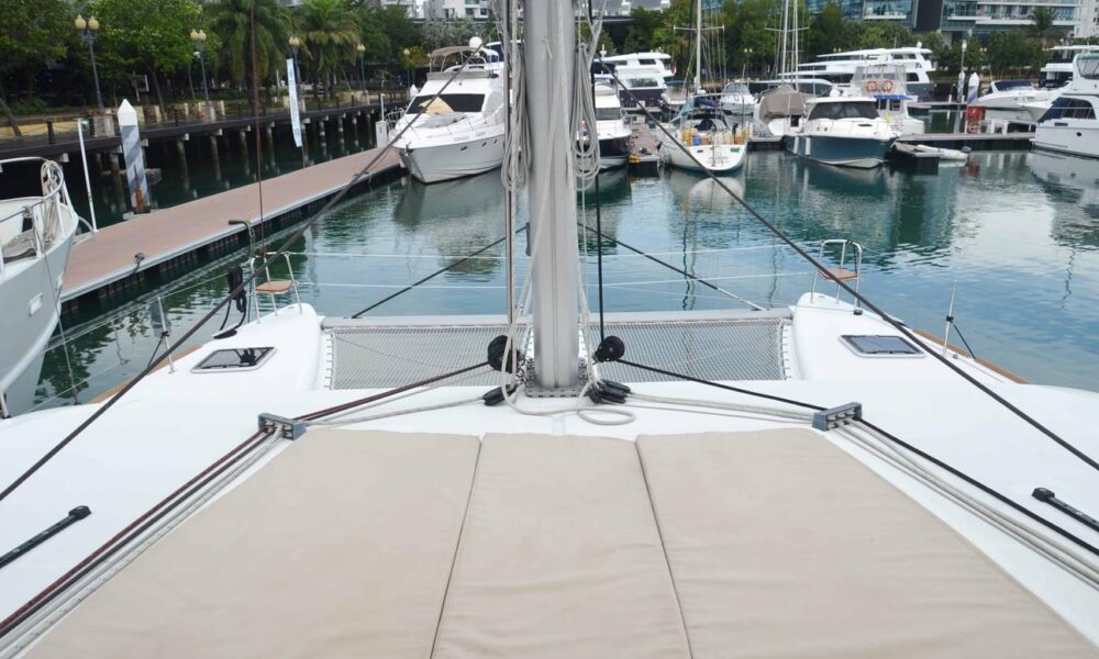 Lagoon 450 Memorable Cruising Experience in Singapore Strait! - Image 8