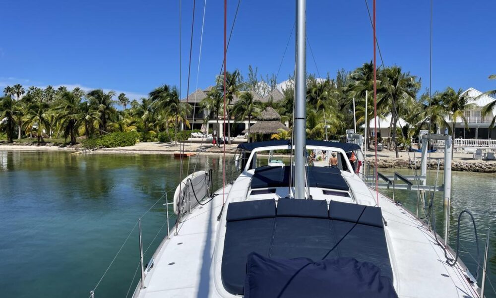 Luxury Monohull Sailing Charters in Grand Cayman - Beneteau Sense 55 Yacht - Image 6