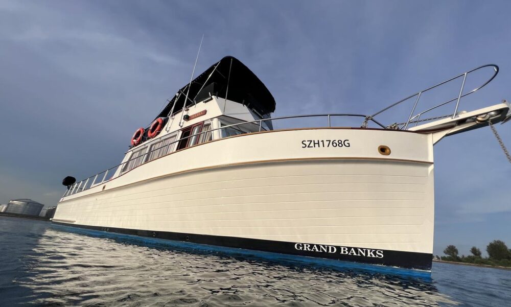 Luxury Grand Banks 42 Yacht Charters in Singapore with Professional Captain - Image 10