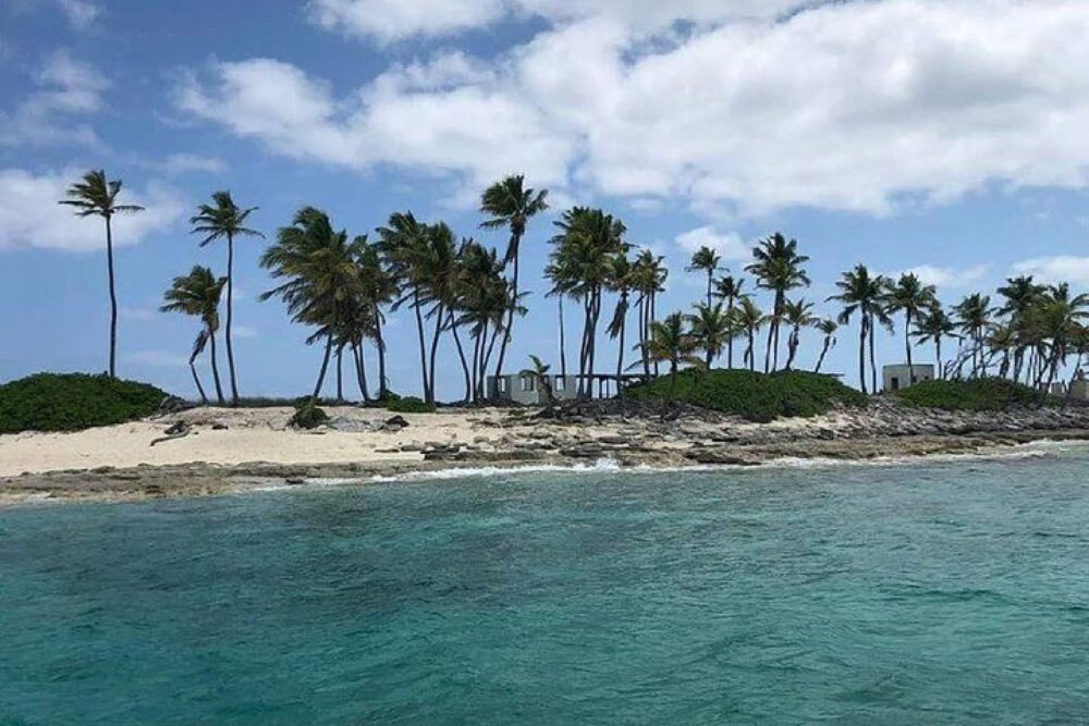 Private Half Day Boat Charter in Nassau,Bahamas - Image 5