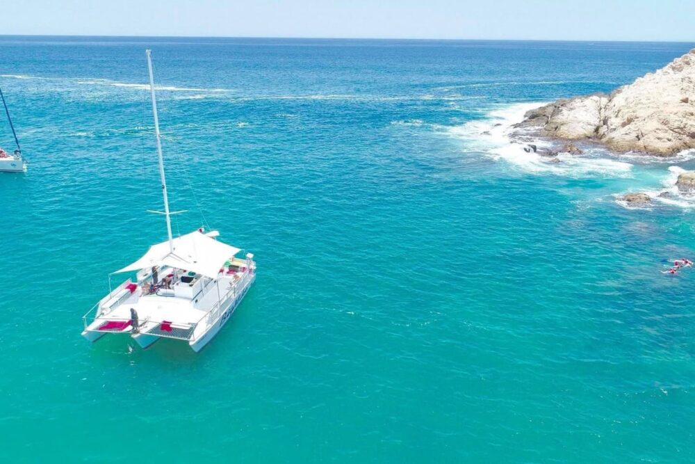 Snorkel Private Tour in Big Mike Seadventures Trimarán - Image 7