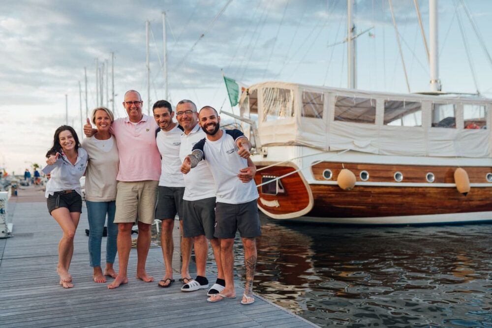Luxury Yacht Charter in the Med Italy and France with Schooner Gullet Victoria. - Imagen 7