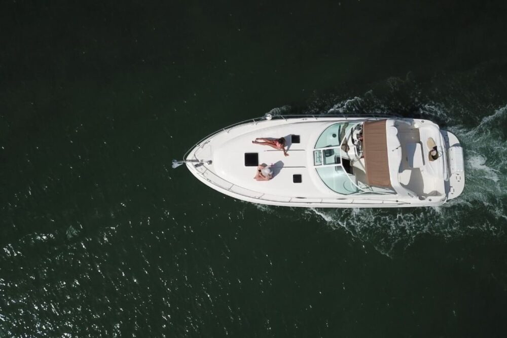 Sunset Tour Cancún - Sea Ray 38ft - 2 Hours - Image 6