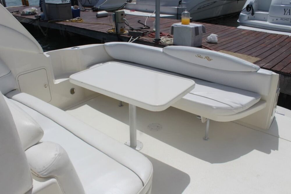 Sunset Tour Cancún - Sea Ray 38ft - 2 Hours - Image 3