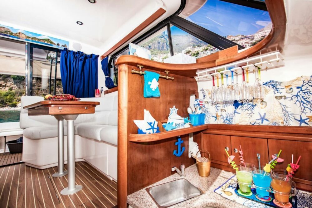 AMALFICOAST BOAT RIDE SIGHTSEEING & SNORKELING - Imagen 5