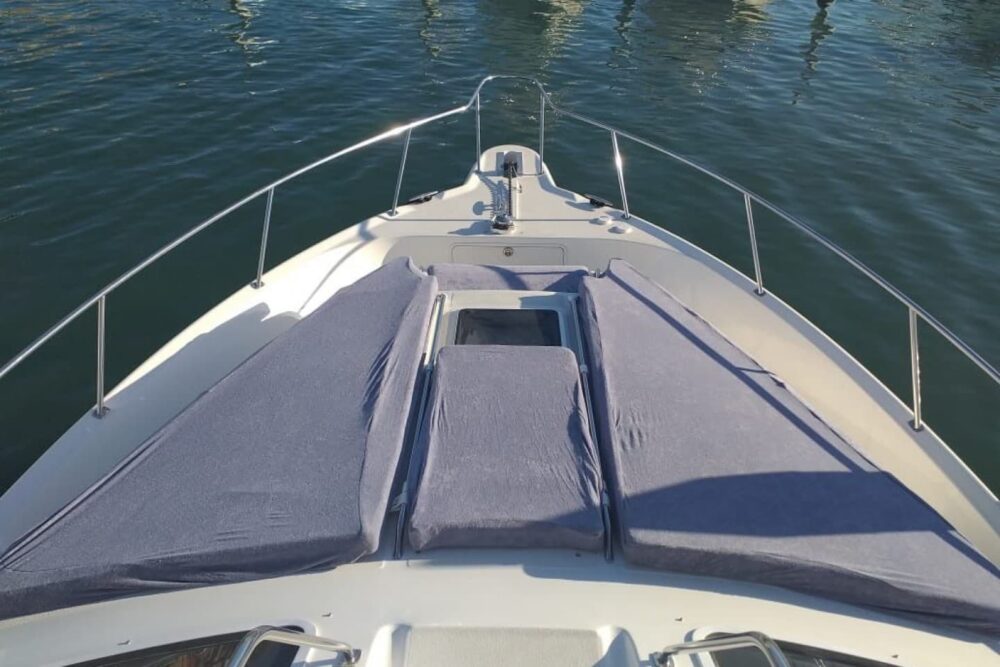 Luxury 45 ft Yacht in Cabo, Private Tour, all-inclusive - Ocean - Image 2