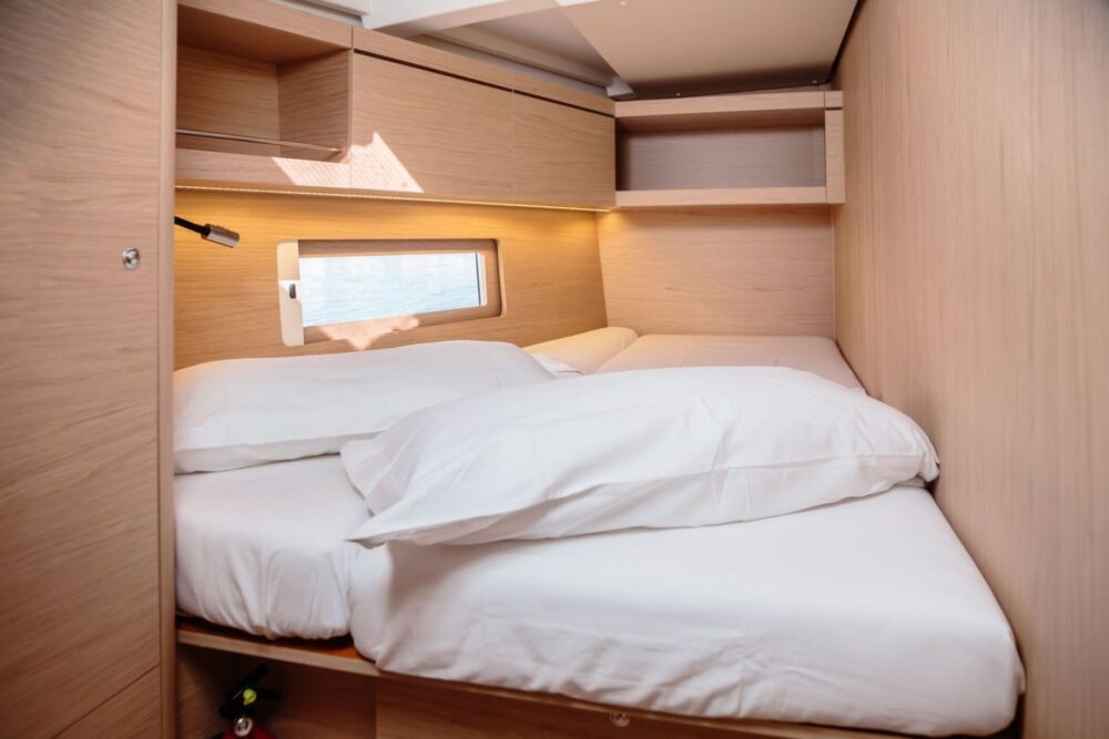 Weekly charters - Image 4