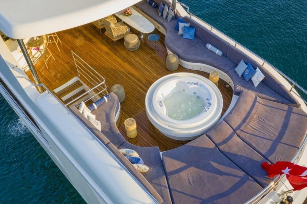 Luxury Yacht V-50 | Bodrum Yacht Rental - Imagen 19