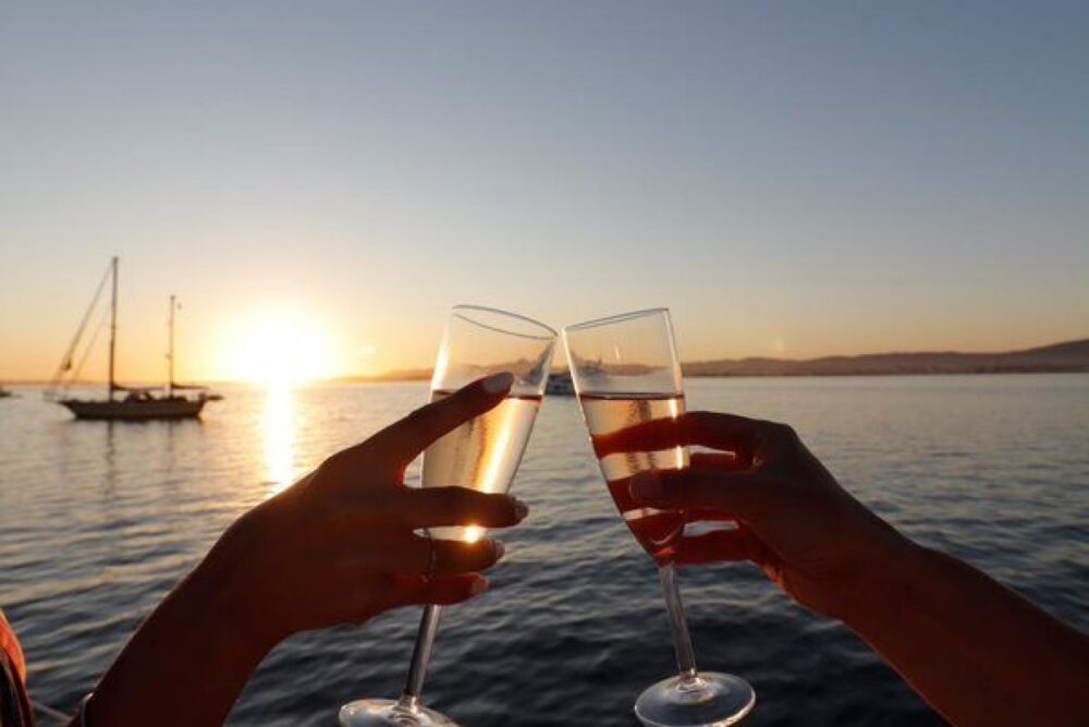 Come sail with us - Image 19