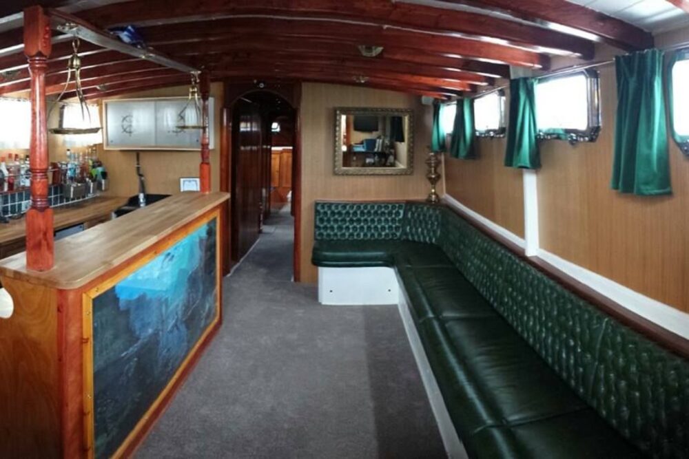 Traditional Wooden Boat - Private Charter - Imagen 3