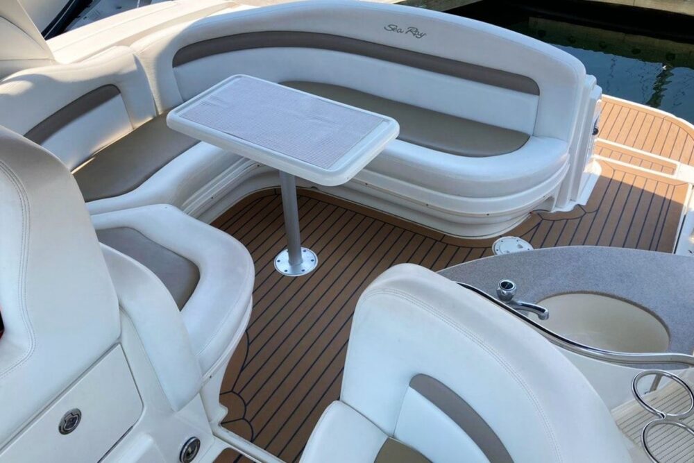 Luxurious Sea Ray 34 - Imagen 7