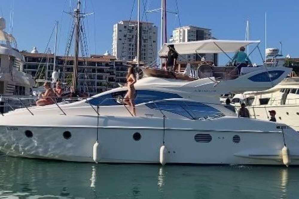 Amazing Azimut 43 - Imagen 11