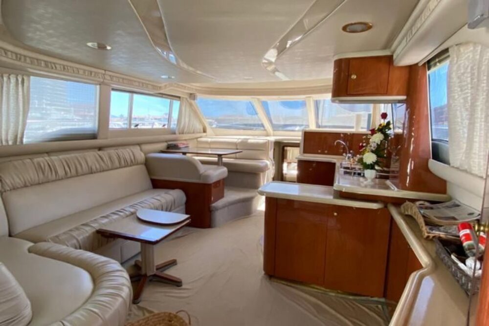 Sea Ray 50 - Image 14