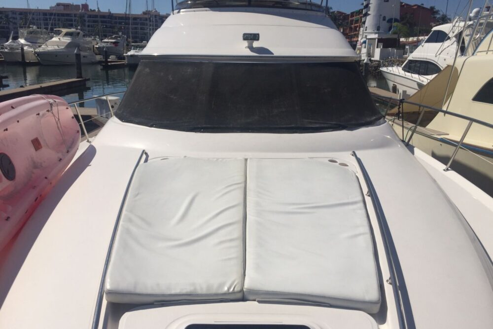 Sea Ray 50 - Image 6