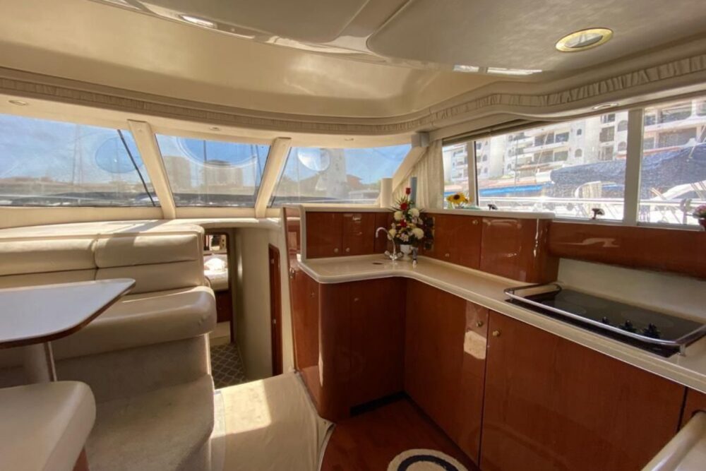 Sea Ray 50 - Image 2