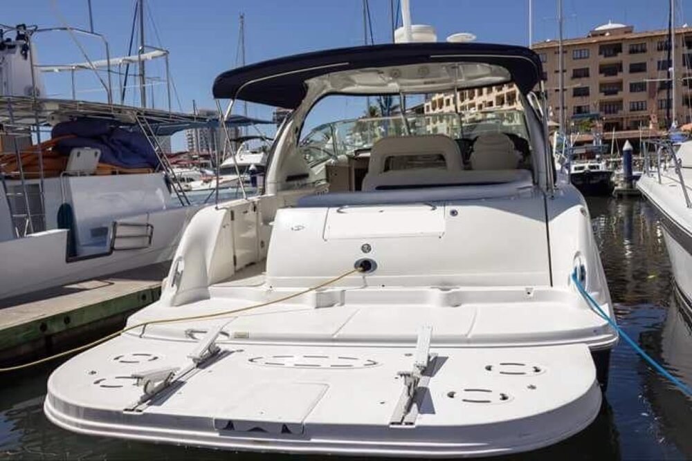 Sea Ray Sundancer 42 - Image 10