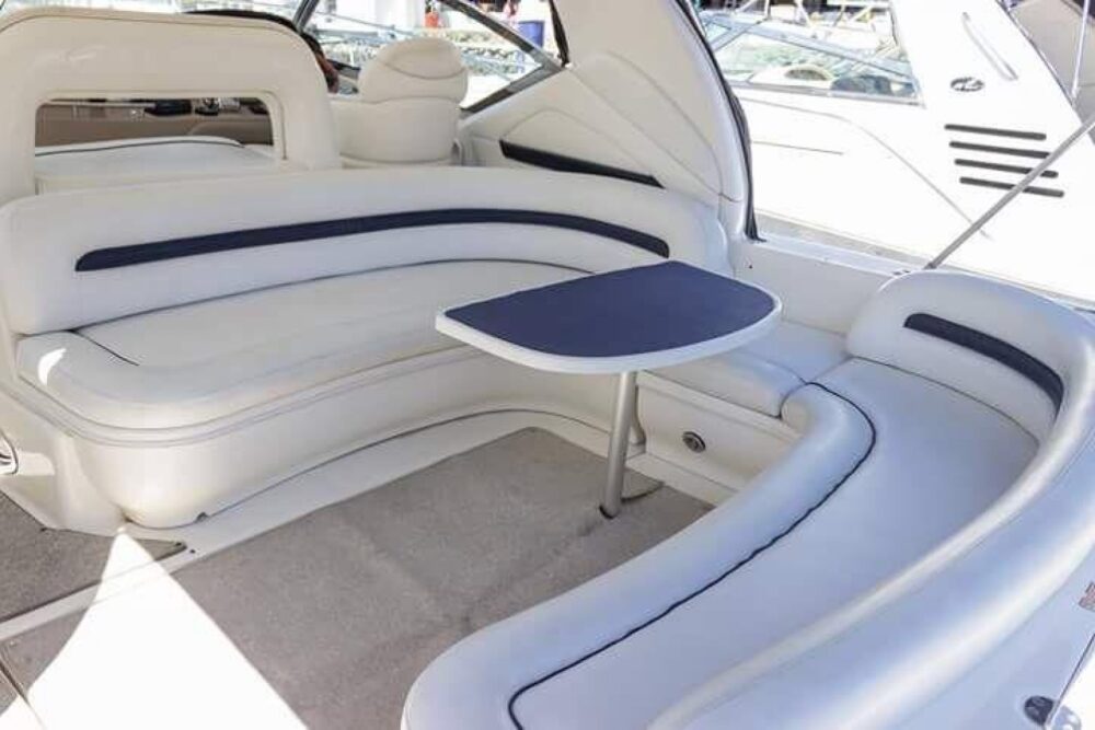 Sea Ray Sundancer 42 - Image 9