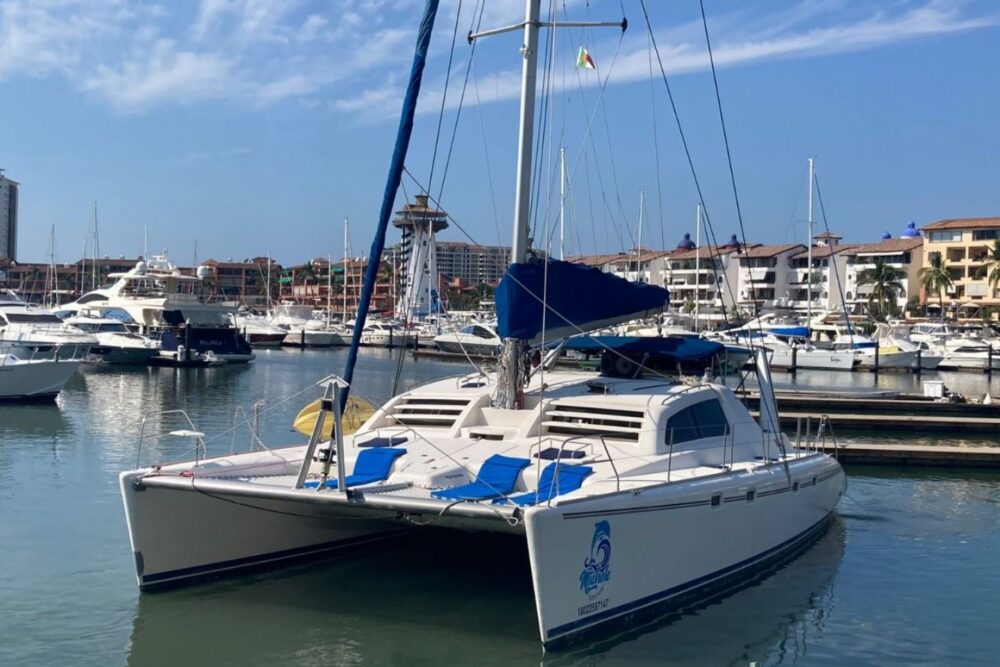 Catamarán Robertson 47 - Image 12