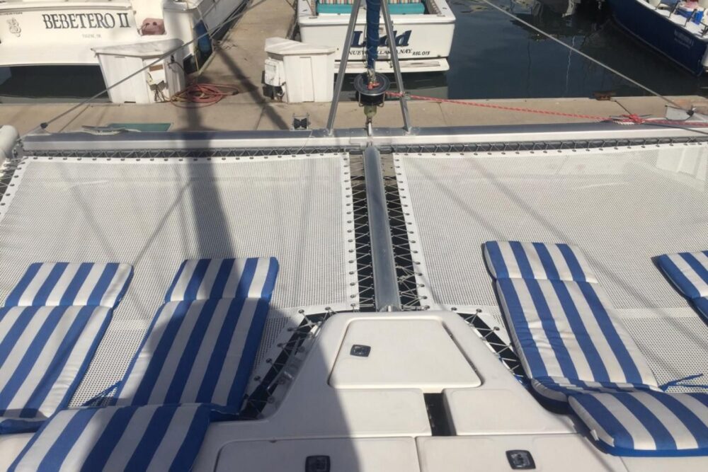 Catamarán Robertson 47 - Image 3