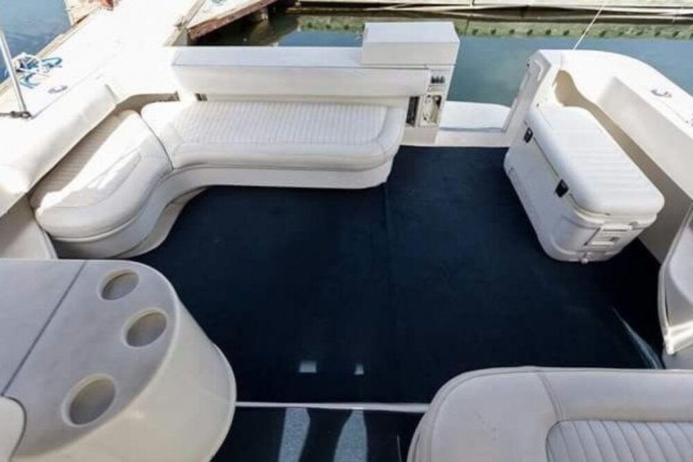 Sea Ray 36 - Image 4