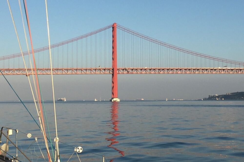 Sailing tours around Lisbon - Imagen 4