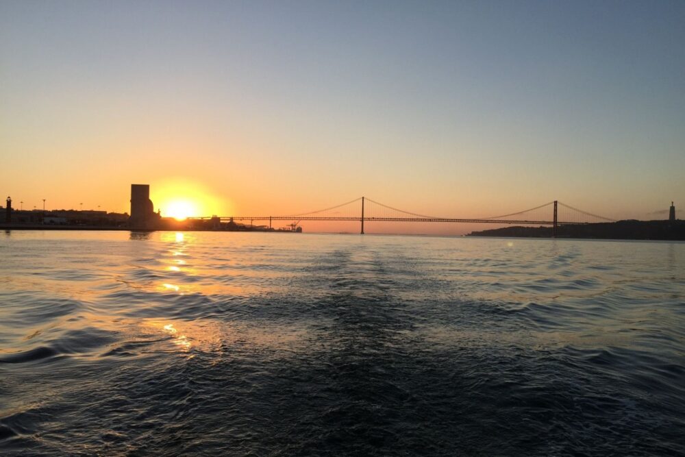 Sailing tours around Lisbon - Imagen 3