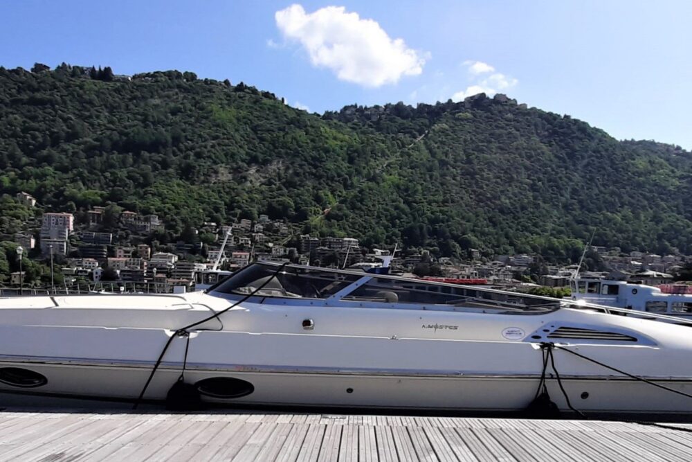 Private tour on luxury Offshore - Imagen 2