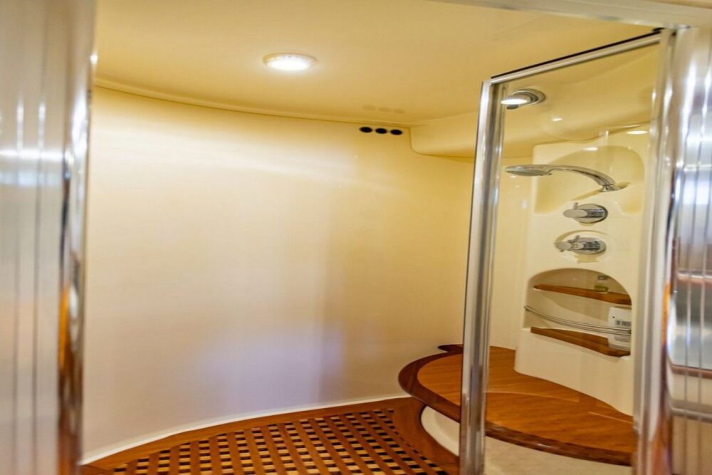 AZIMUT 62 - Imagen 3