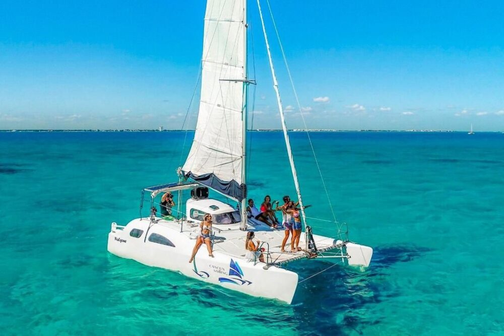 NAL GONE CATAMARAN 32 FT