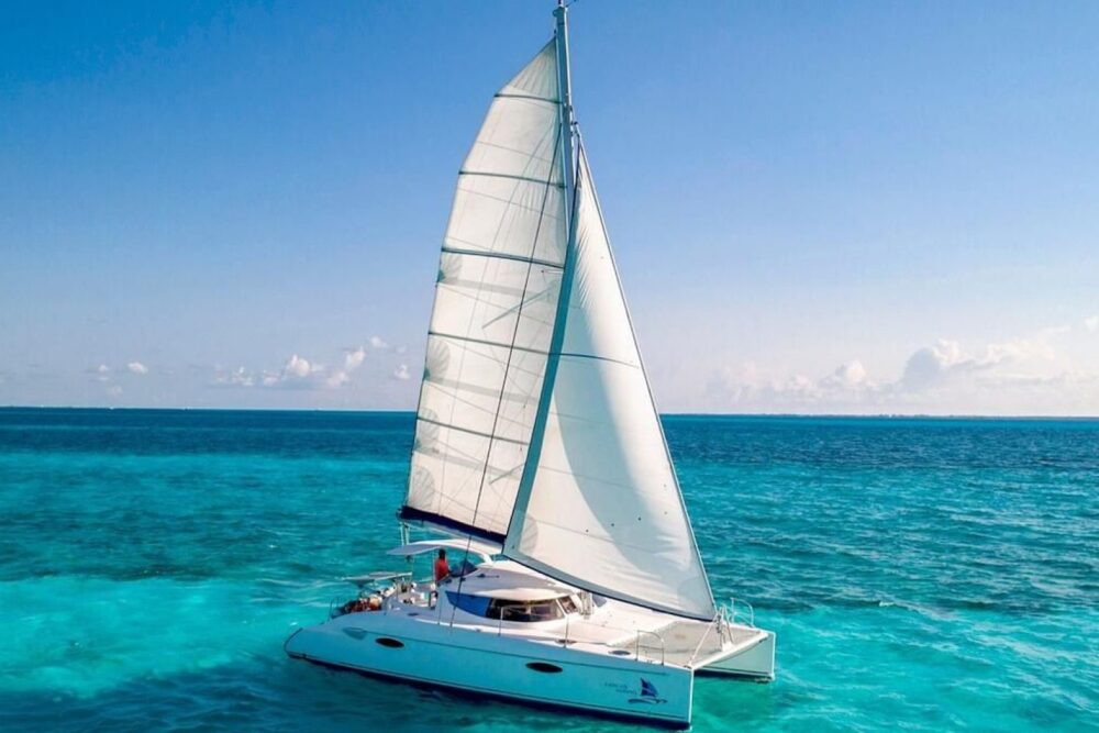 KENDO CATAMARAN 40 FT - Imagen 2