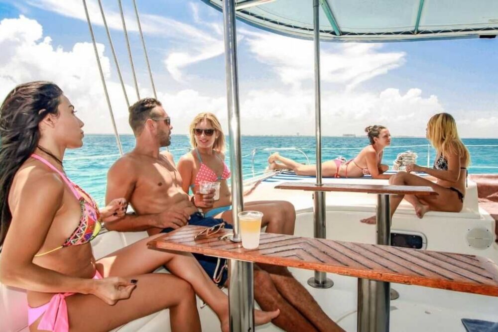 LUV CATS CATAMARAN - Imagen 3