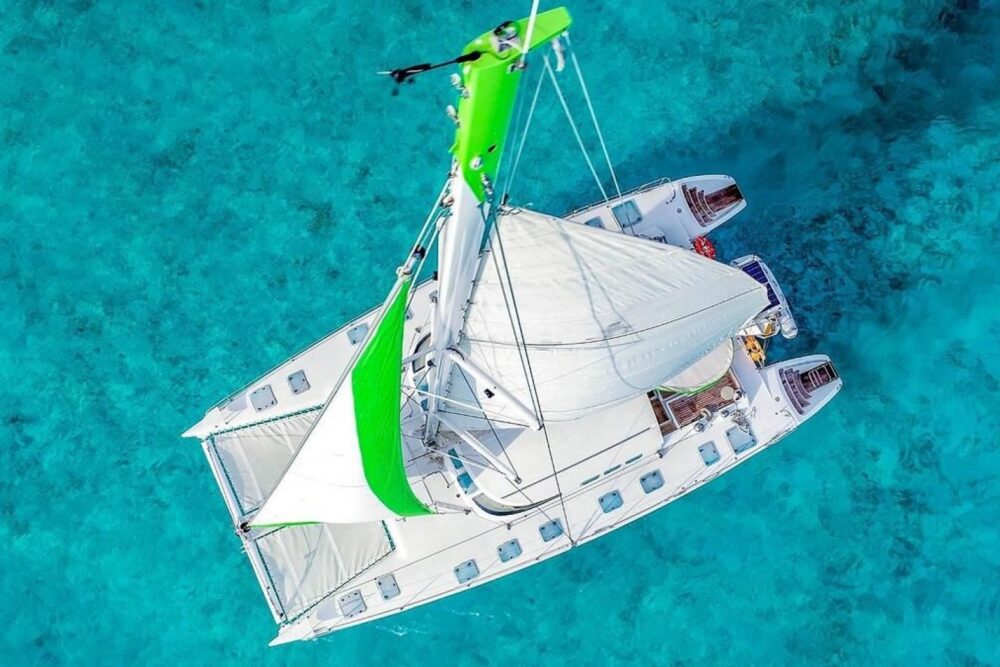 TIARÉ CATAMARAN 55 FT - Image 3