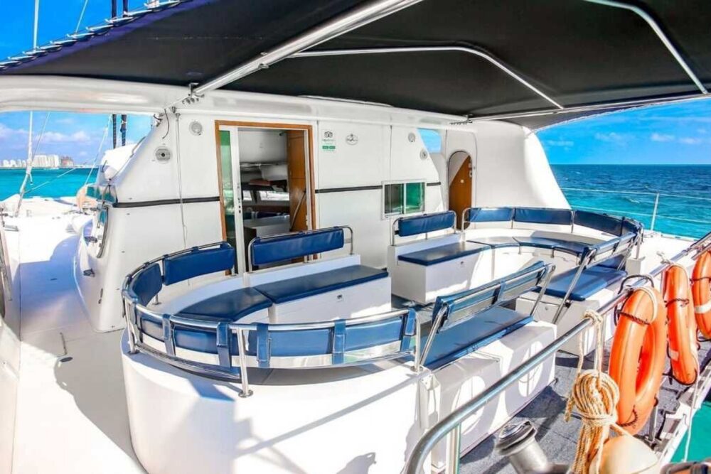 AMAZING CATAMARAN 82 FT - Image 5