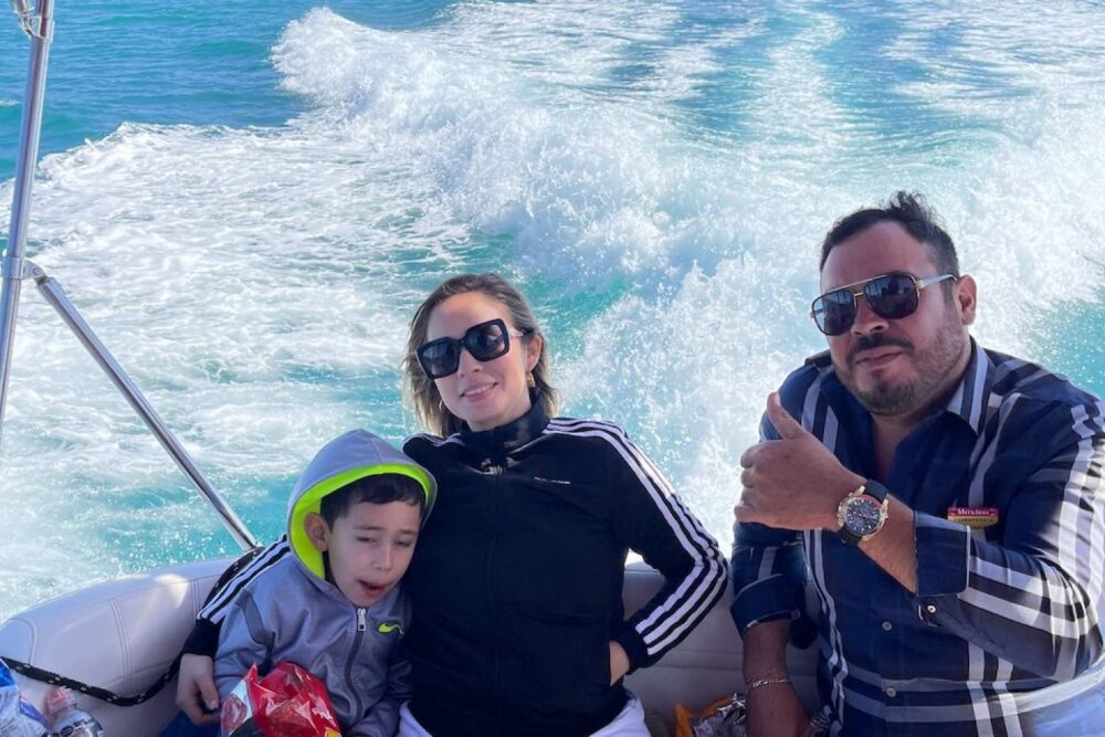 Luxury Yacht Cruises at an Affordable Price - Balandra Beach, Isla Espiritu San - Image 6