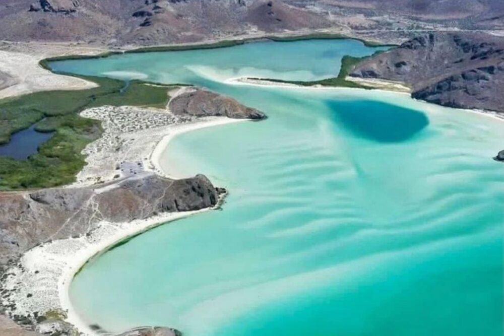 Luxury Yacht Cruises at an Affordable Price - Balandra Beach, Isla Espiritu San - Image 5
