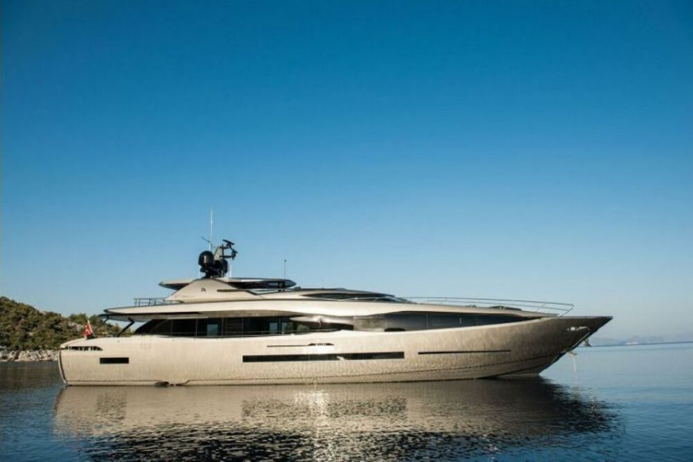 38 m, 5 Cabin Deluxe Yacht for charter in Turkey - Imagen 2