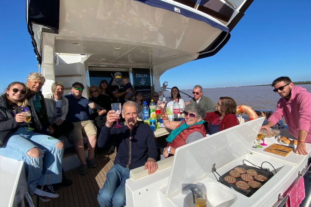 Moderno y lujoso Sport Cruiser de 46 pies para navegar por el Delta!!! - Image 4