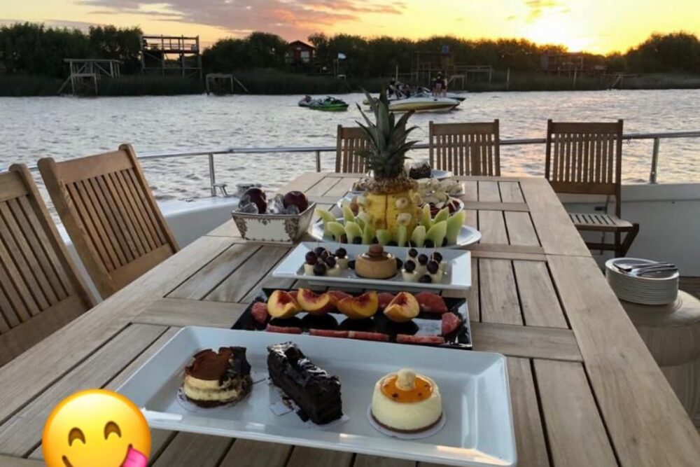 Imponente yate de 55 pies para eventos en el Delta!! - Image 2