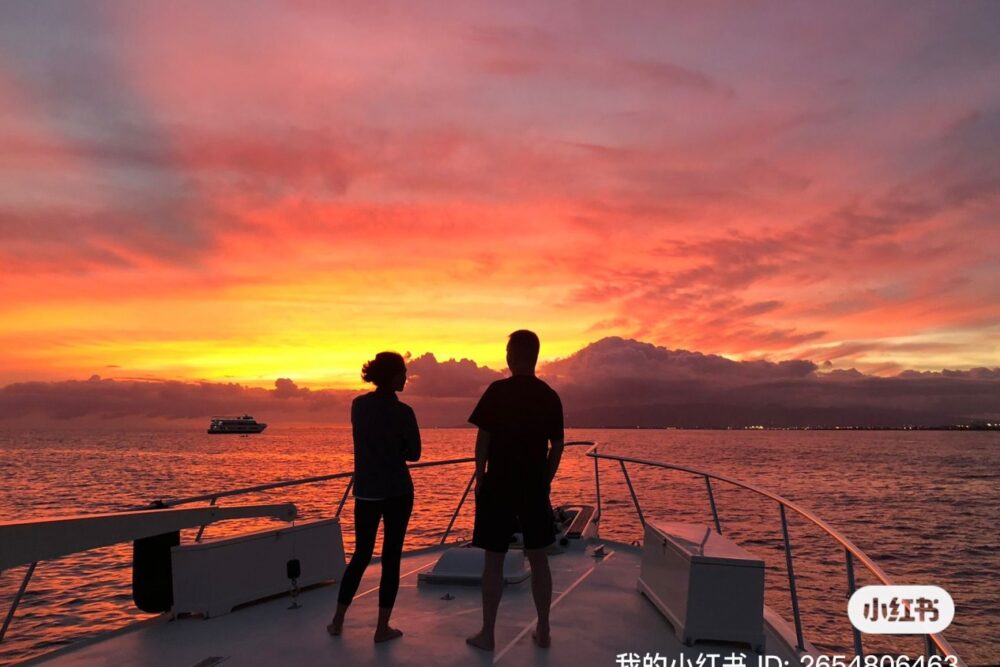 Private Cruise - 60’ Hatteras Luxury Power Yacht in Honolulu, Hawaii - Imagen 7