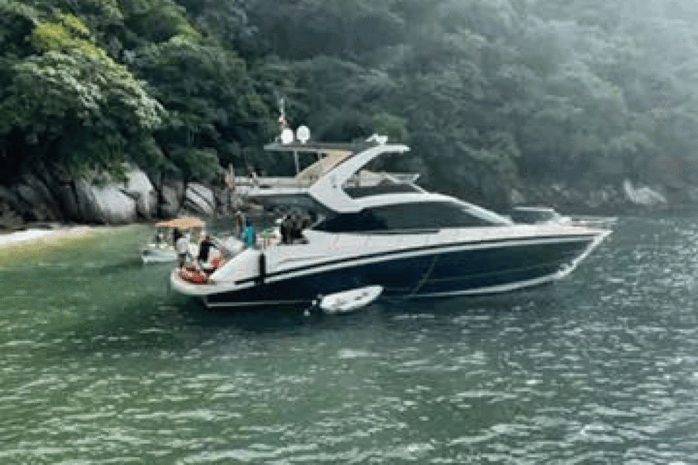 Welcome a board the best yachts and the best personalized services experience