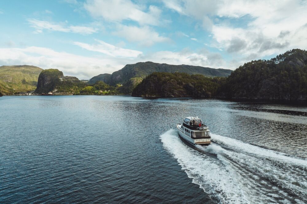 Private Fjord Cruise from Bergen - Premium Mostraumen Fjord & Waterfall Cruise - Imagen 38