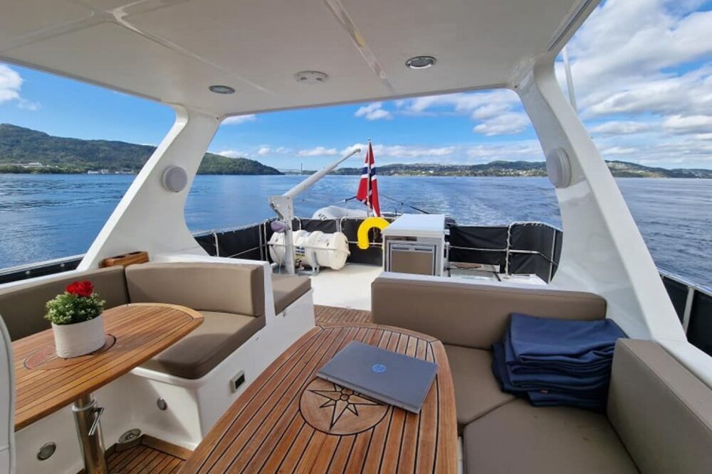 Private Fjord Cruise from Bergen - Premium Mostraumen Fjord & Waterfall Cruise - Imagen 9