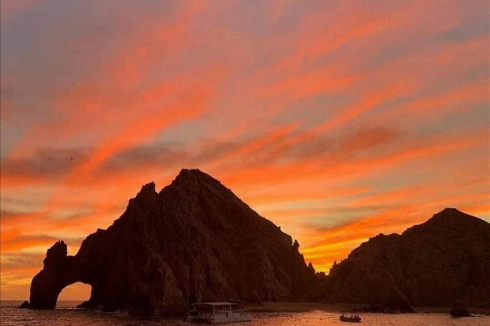 SUNSET IN LOS CABOS - Image 2