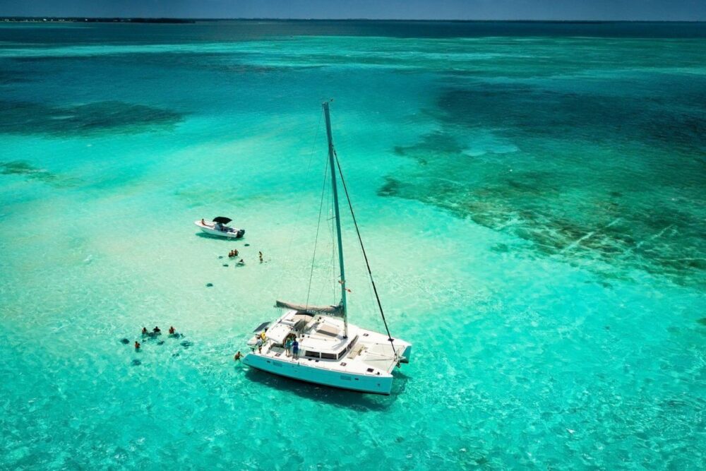 CATCH THE CAT LUXURY CATAMARAN ADVENTURE CAYMAN ISLANDS - Image 3